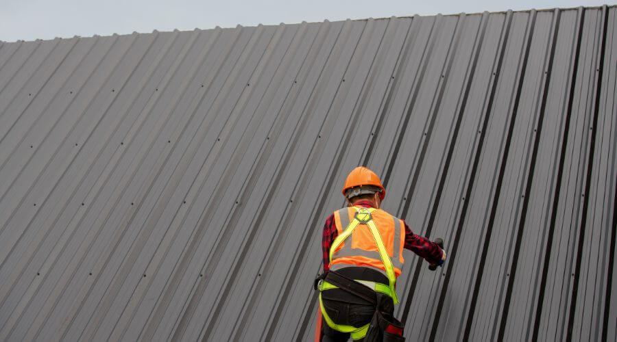 Professional gutter cleaning in Beaver, AK